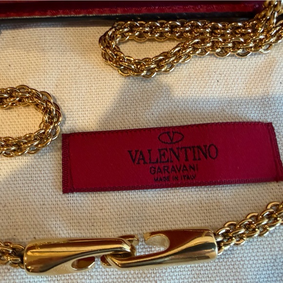 ❤️EUC❤️ VALENTINO 2015 L”Amour Fall Collection Crossbody - Stunning! - Picture 10 of 11